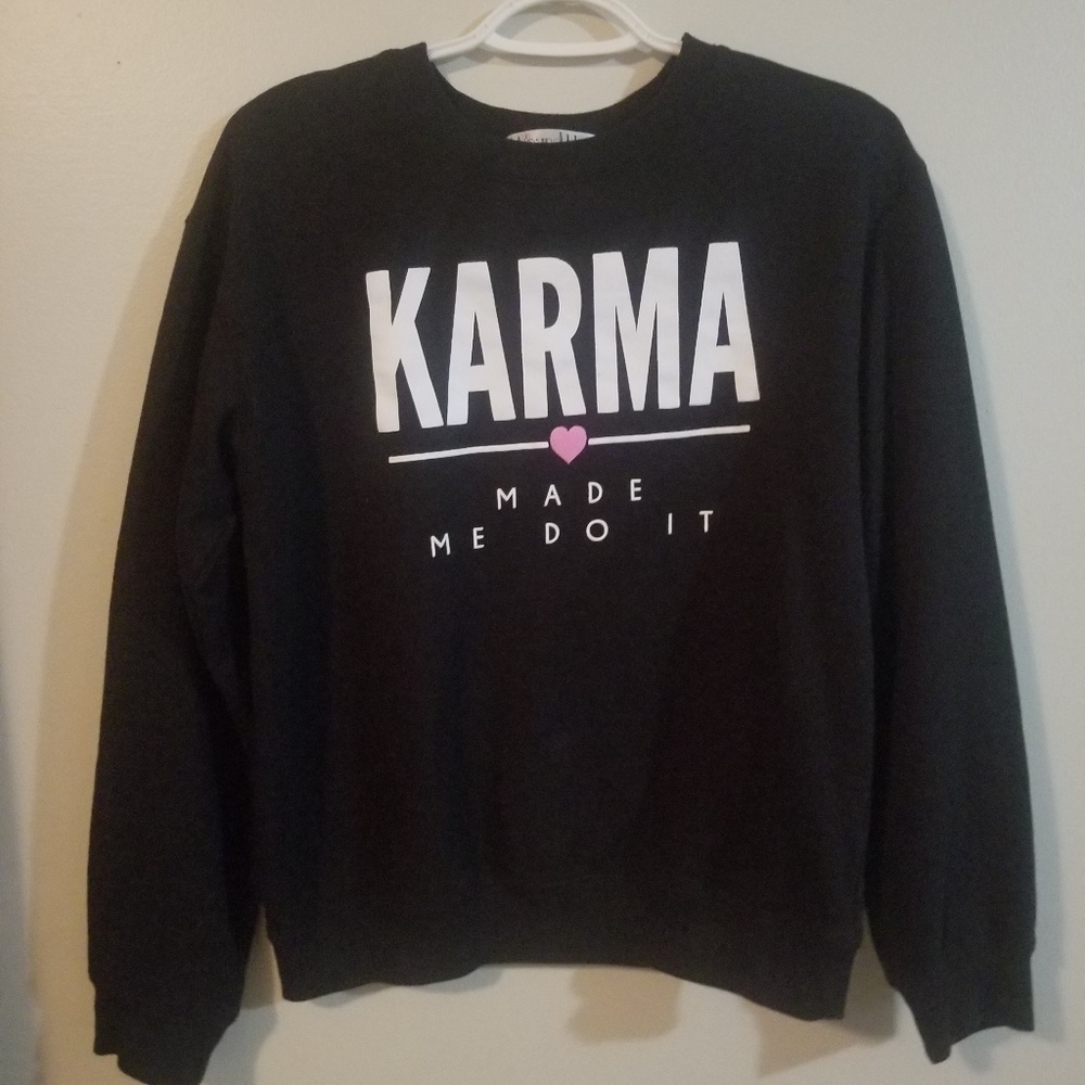 Karma Pullover